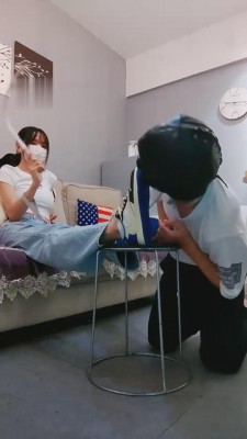 【暴力美学】AJ运动女生随意发泄 G-210822-24 套路资料库 第4张