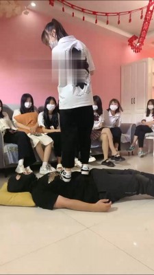 【精神小妹】超强素人学生主群调 bf15891 套路资料库 第3张