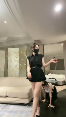 【妆主大大】超美车模诱惑女仆闺蜜做狗【上】-HD绳艺资源网