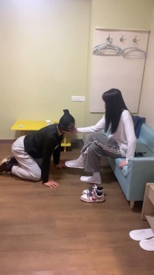 【澜希】学妹的脚下狗 bf22833-HD绳艺资源网