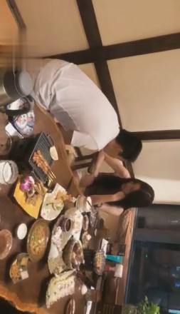 VIVI晚餐洗礼 艾彩资料库 第2张